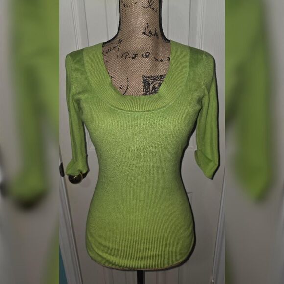 INC International Concepts Lime Green Ribbed Sweater Top - Picture 2 of 3